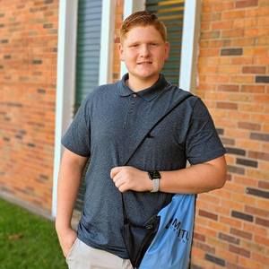 Meet your Posher, Evan